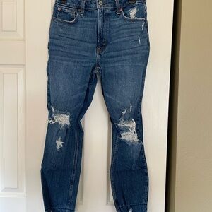 Abercrombie & Fitch High Rise Distressed Skinny Jeans